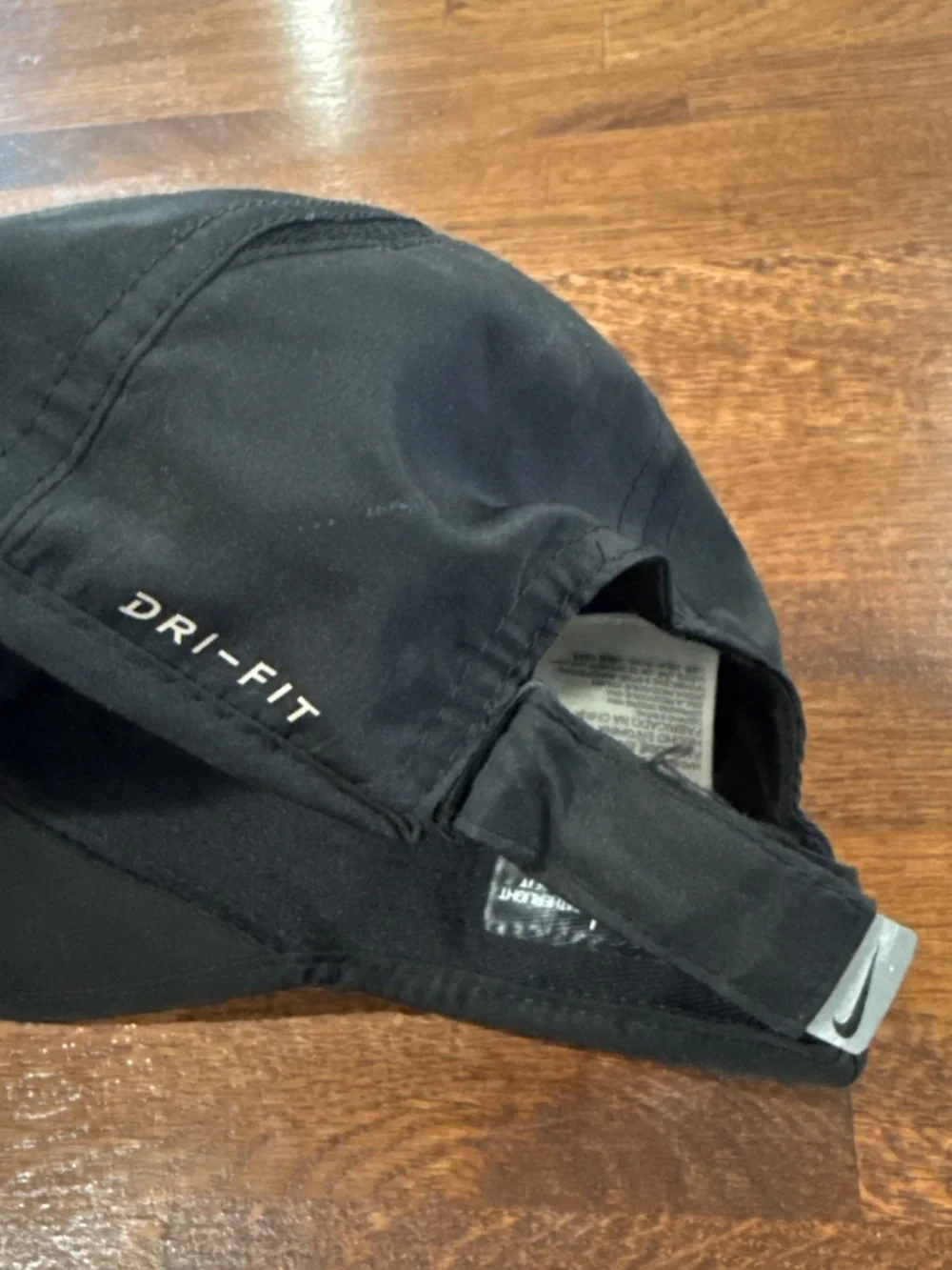 Nike kid cap